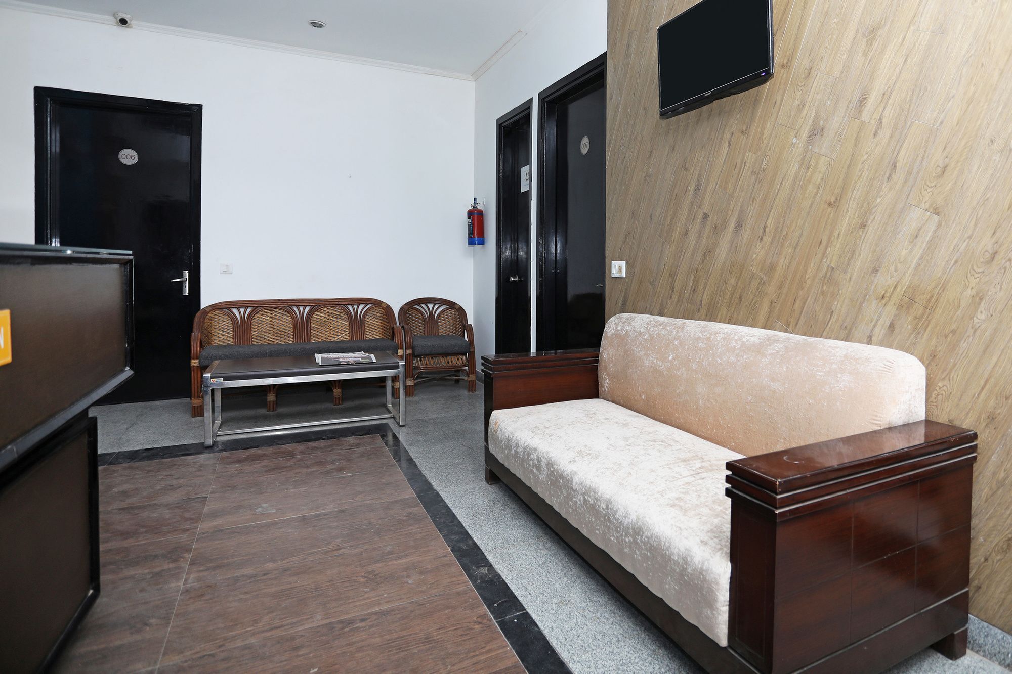 Hotel O Golf Stays Near Aravali Biodiversity Park Gurgaon Exterior photo